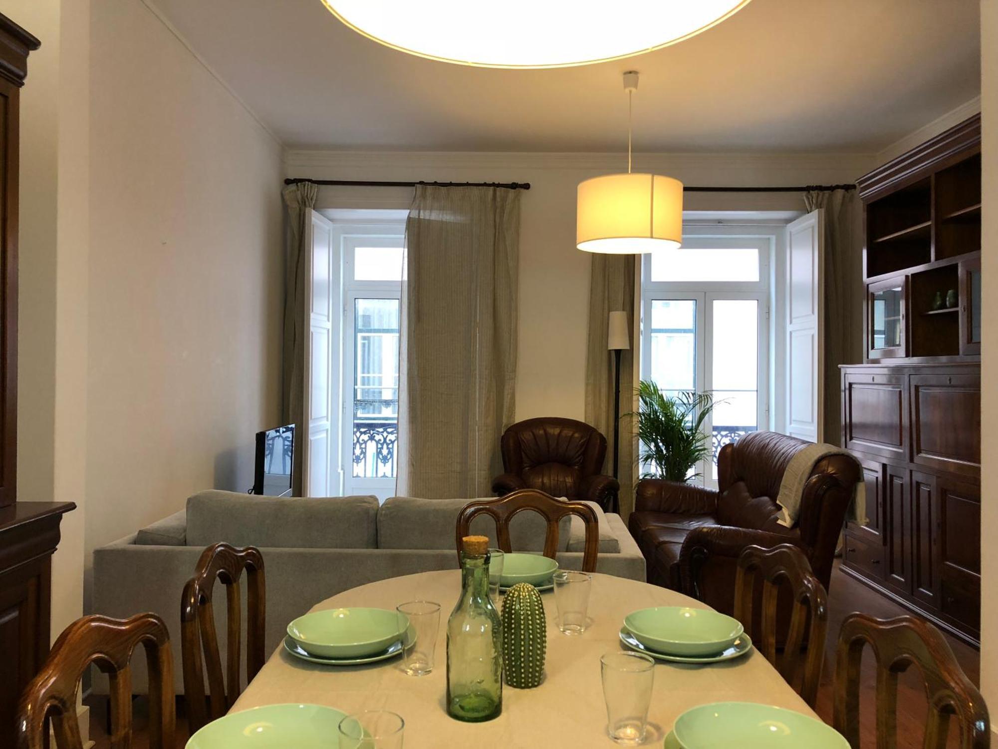 ליסבון Charming 2 Bedroom Apartment - Bairro Alto, Principe Real מראה חיצוני תמונה